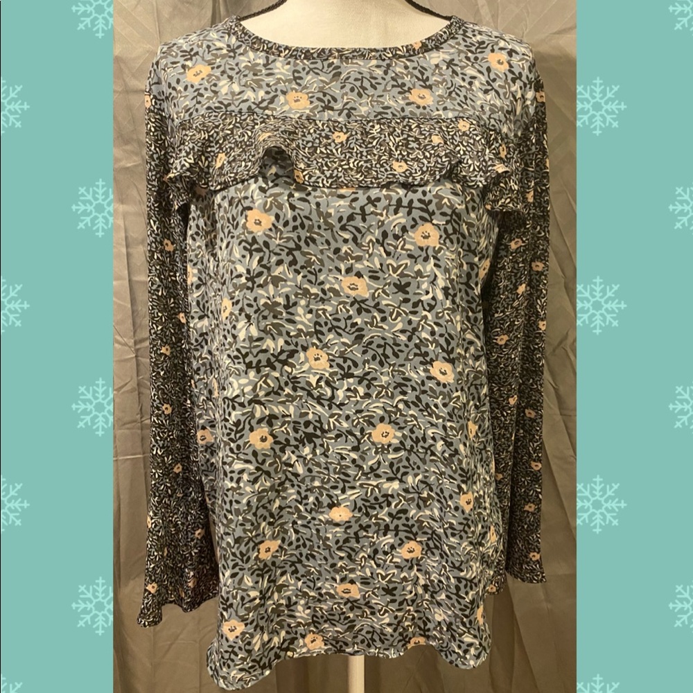 Ladies like new Loft large super cute shirt
